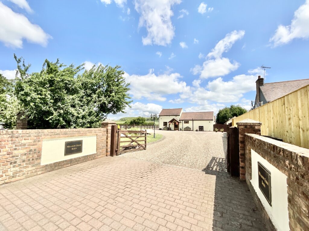 Green Lane, Whitgreave, ST18