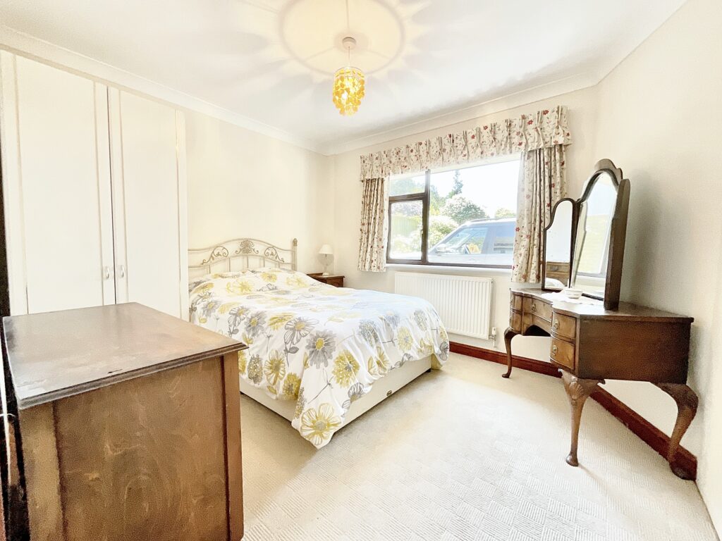 Eccleshall Road, Loggerheads, TF9