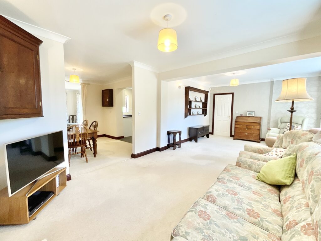 Eccleshall Road, Loggerheads, TF9