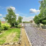 Beacon Rise, Stone, ST15