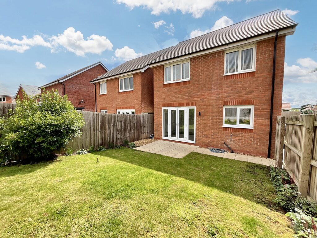 Bott Lane, Stone, ST15