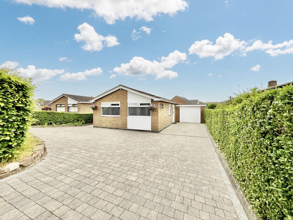 Price Close, Loggerheads, TF9