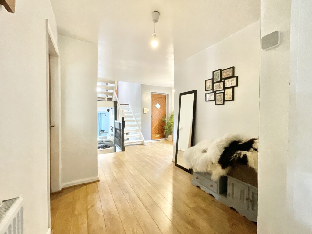 Eccleshall Road, Hookgate, TF9