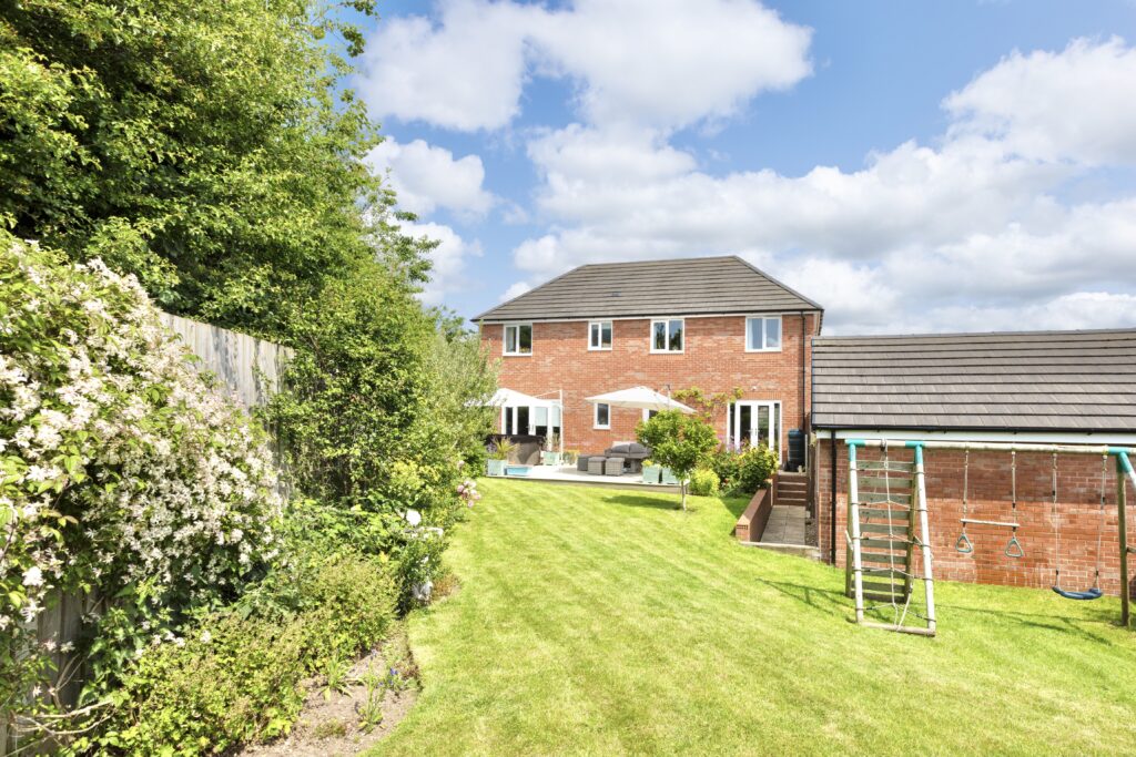 Briar Gardens, Loggerheads, TF9