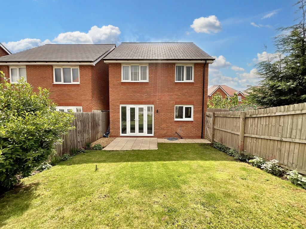 Bott Lane, Stone, ST15