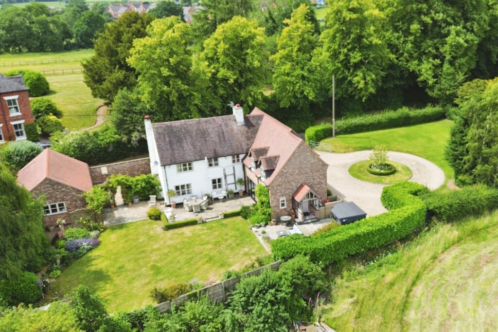 Gravenhunger Lane, Woore, CW3