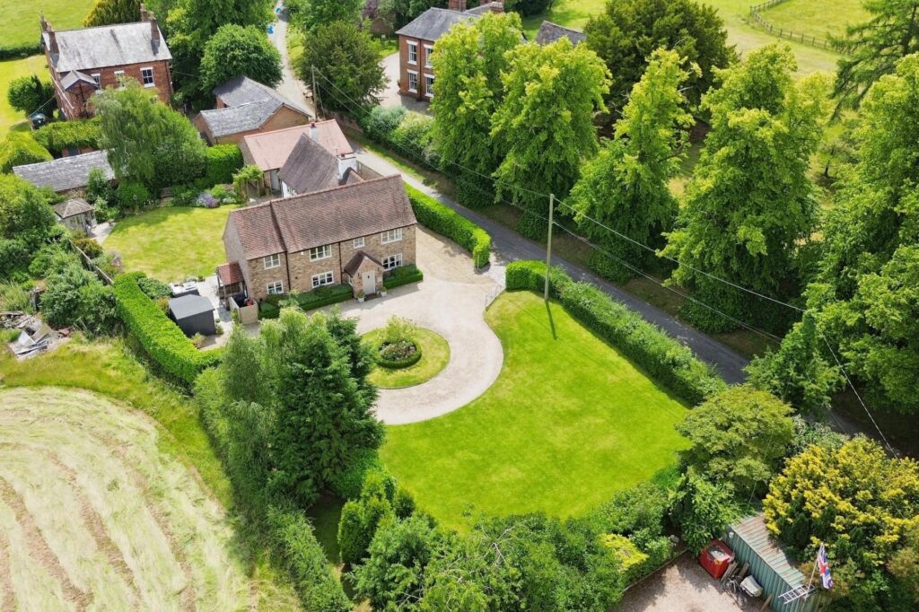 Gravenhunger Lane, Woore, CW3