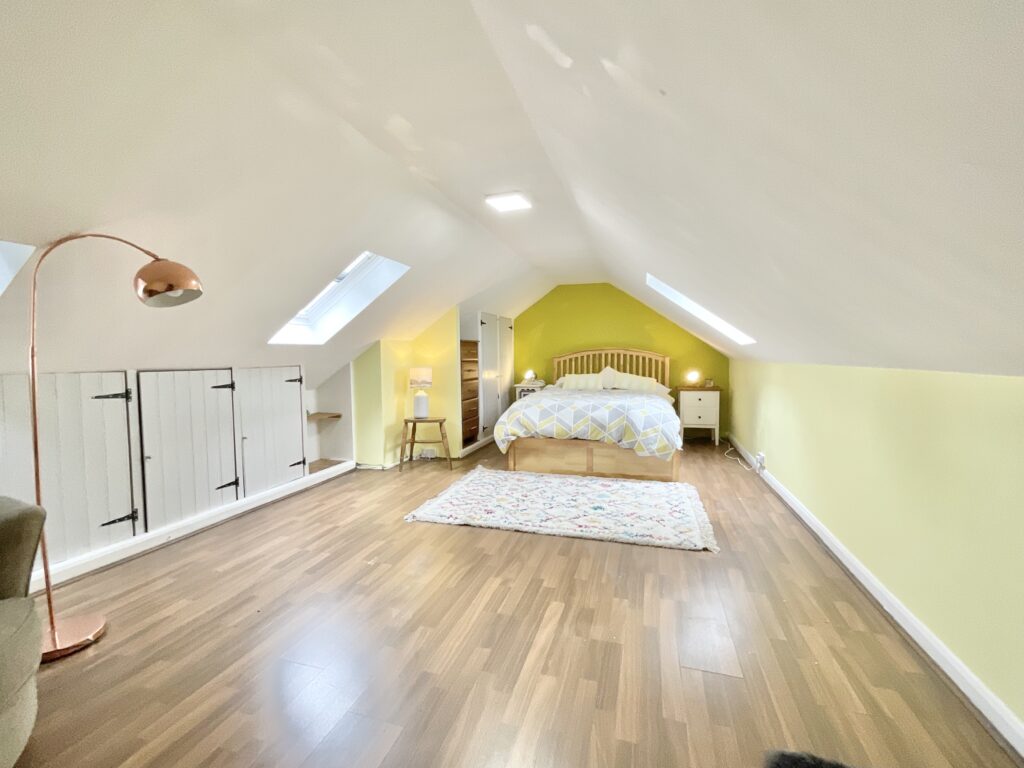 Eccleshall Road, Hookgate, TF9