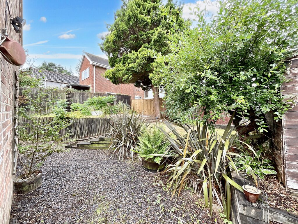 Eccleshall Road, Hookgate, TF9