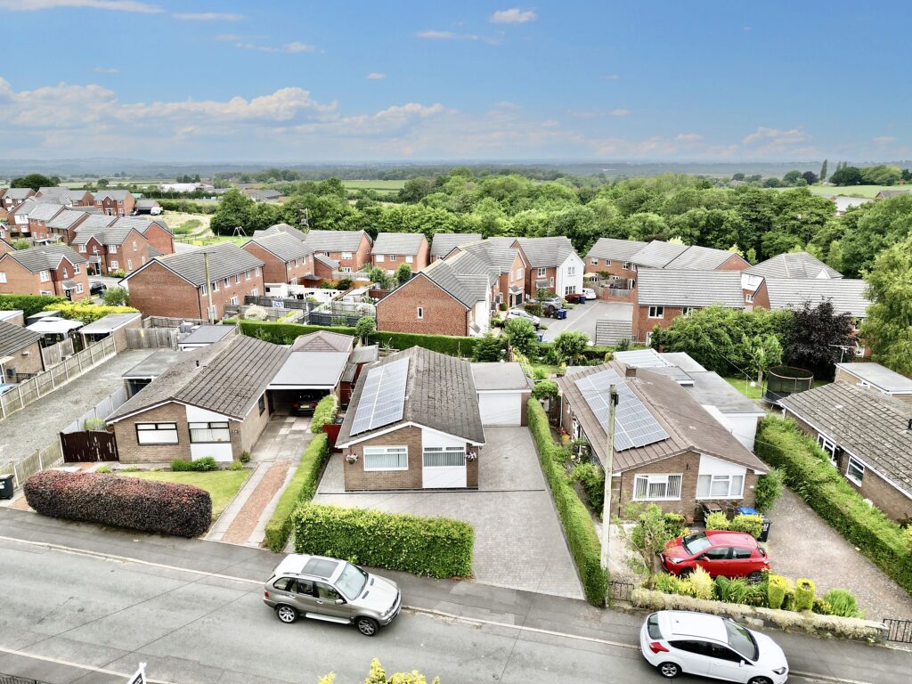 Price Close, Loggerheads, TF9