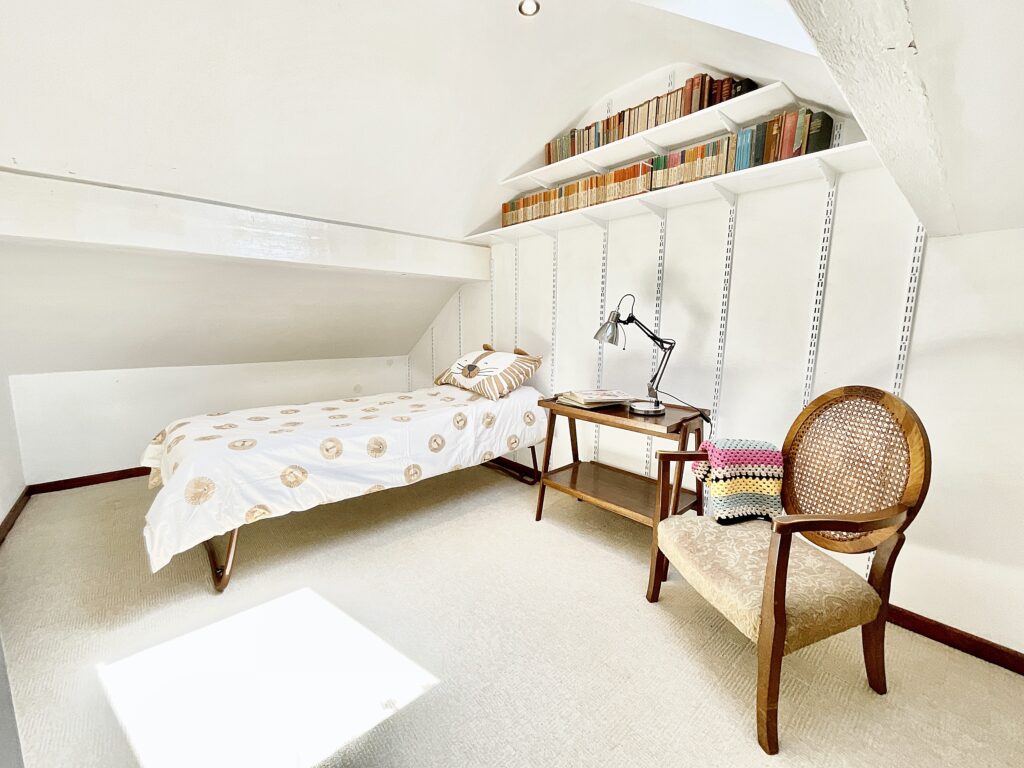 Eccleshall Road, Loggerheads, TF9
