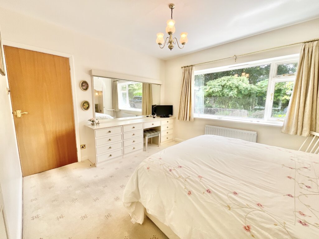 Manor Road, Baldwins Gate, ST5