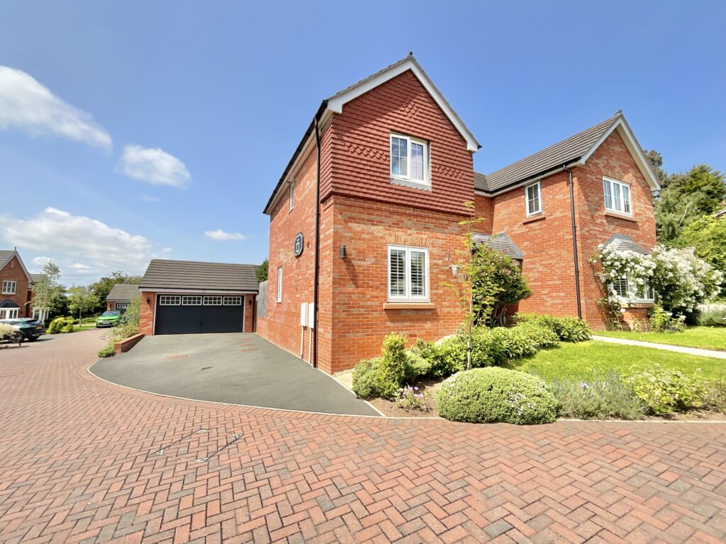 Briar Gardens, Loggerheads, TF9