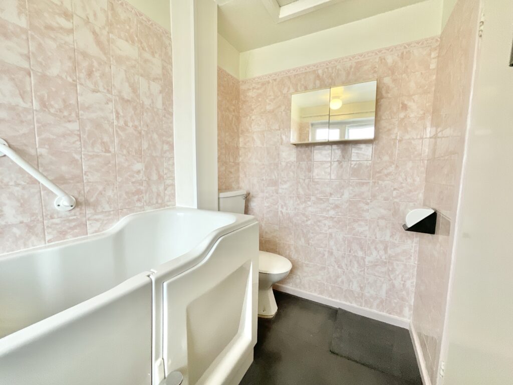 The Furlong, Yarnfield, ST15