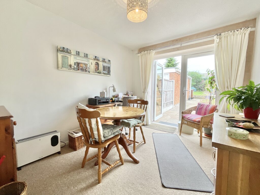 Middlefield, Gnosall, ST20