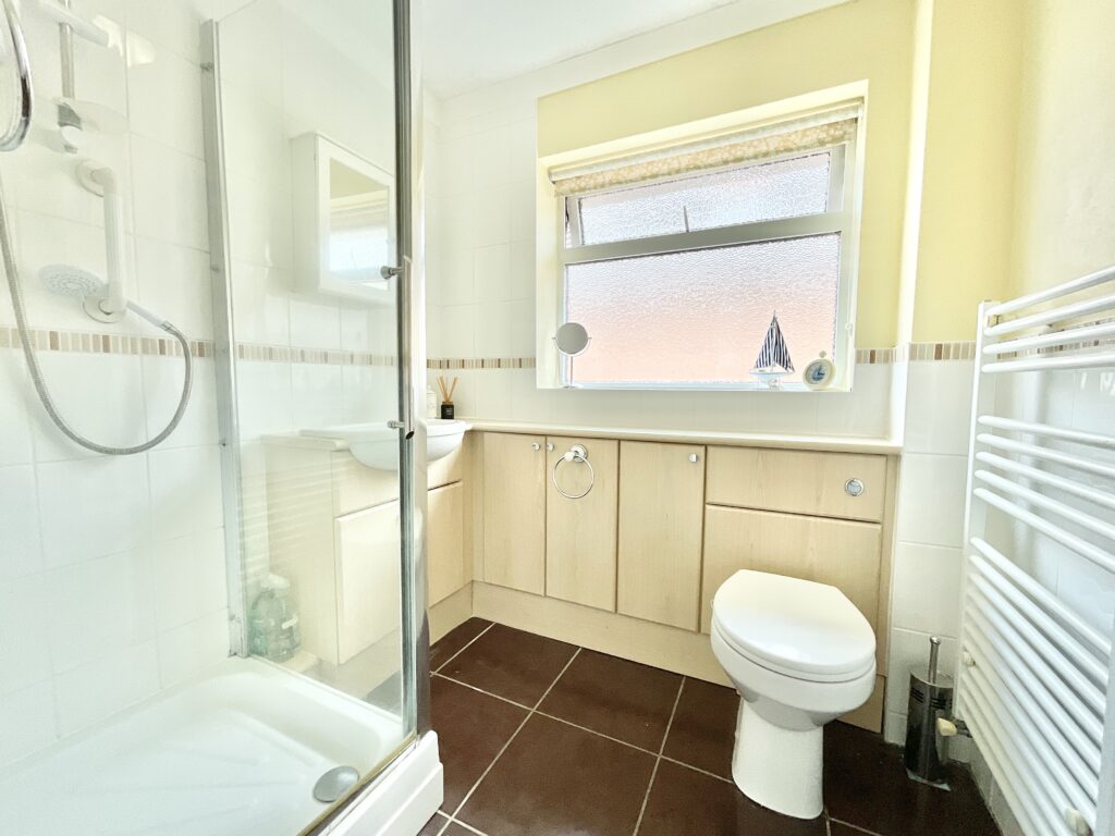 Middlefield, Gnosall, ST20