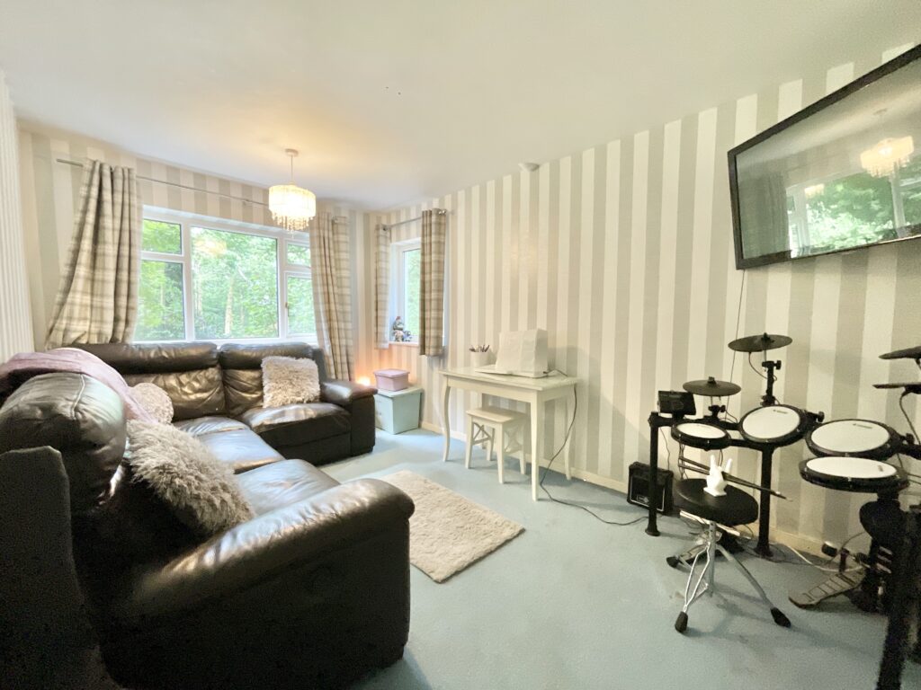 Birks Drive, Ashley Heath, TF9