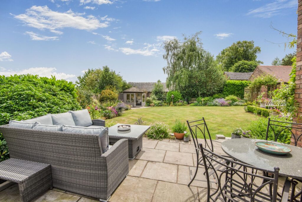 Gravenhunger Lane, Woore, CW3