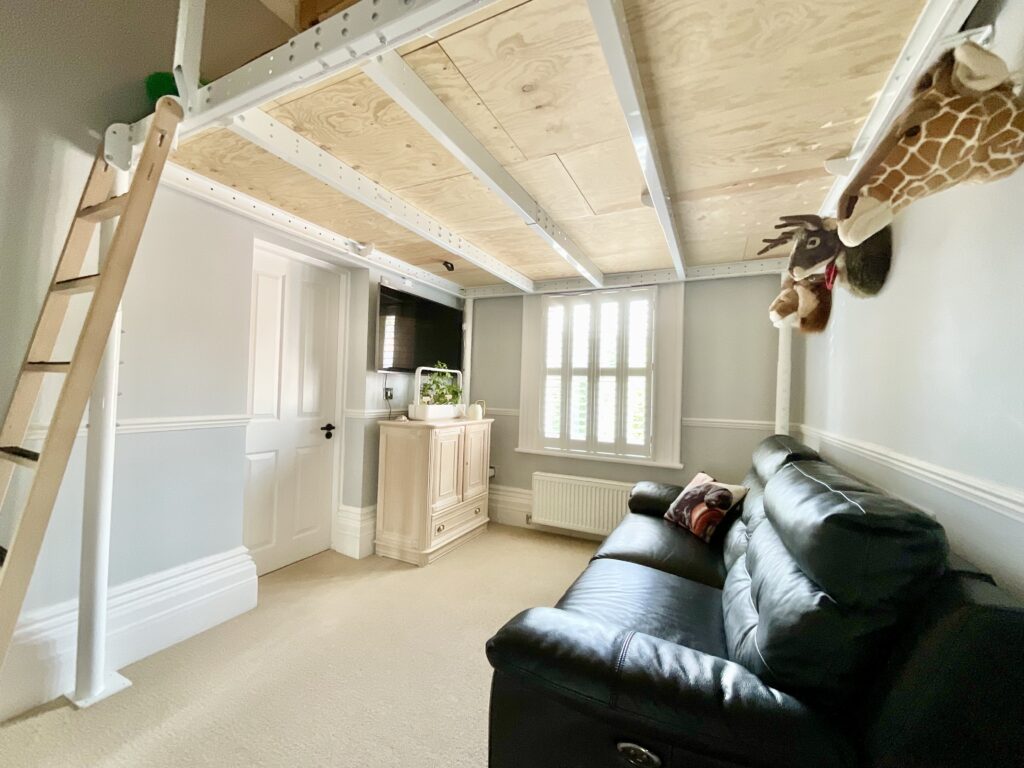 London Road, Stapeley, CW5