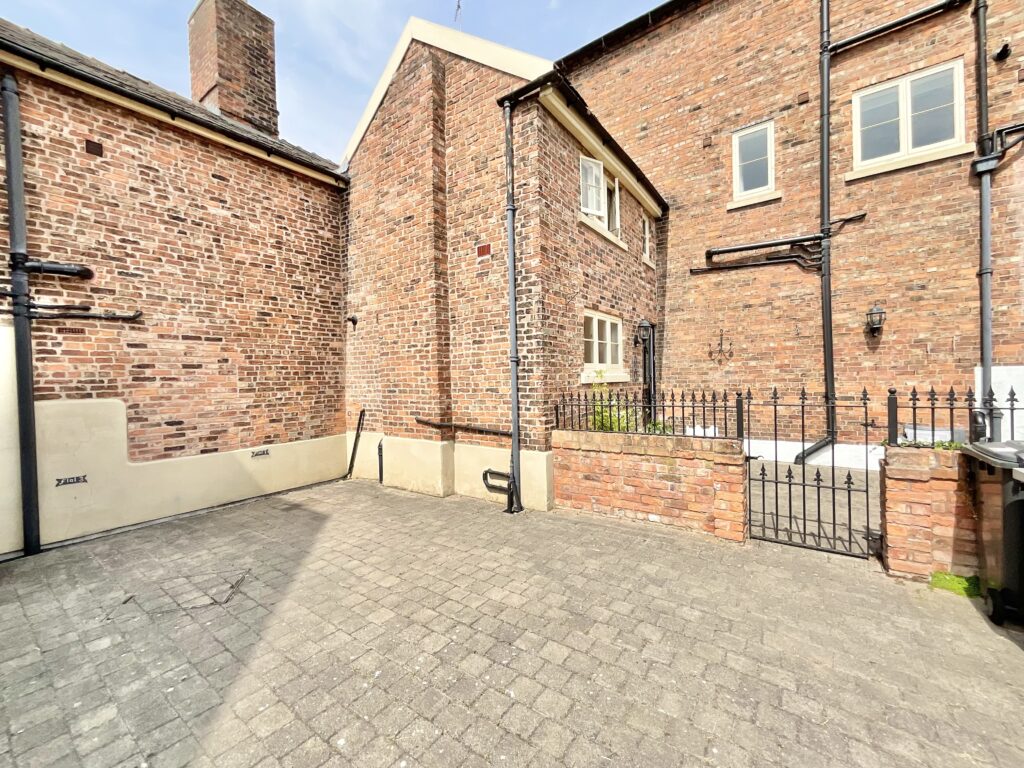 Welsh Row, Tannery House, CW5