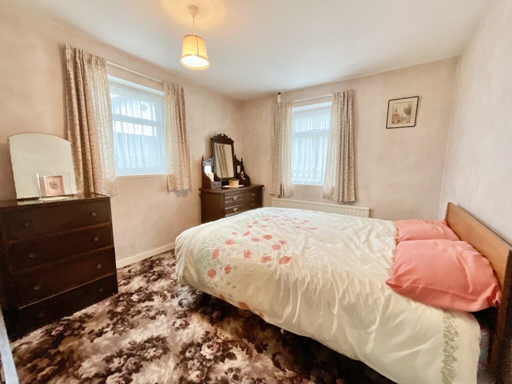 Wrenbury Road, Aston, CW5