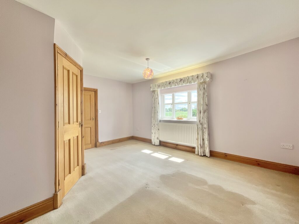 Whites Lane, Weston, CW2