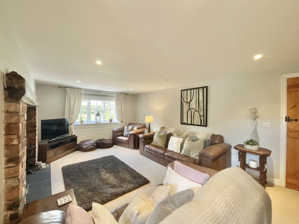 Woore Road, Buerton, CW3