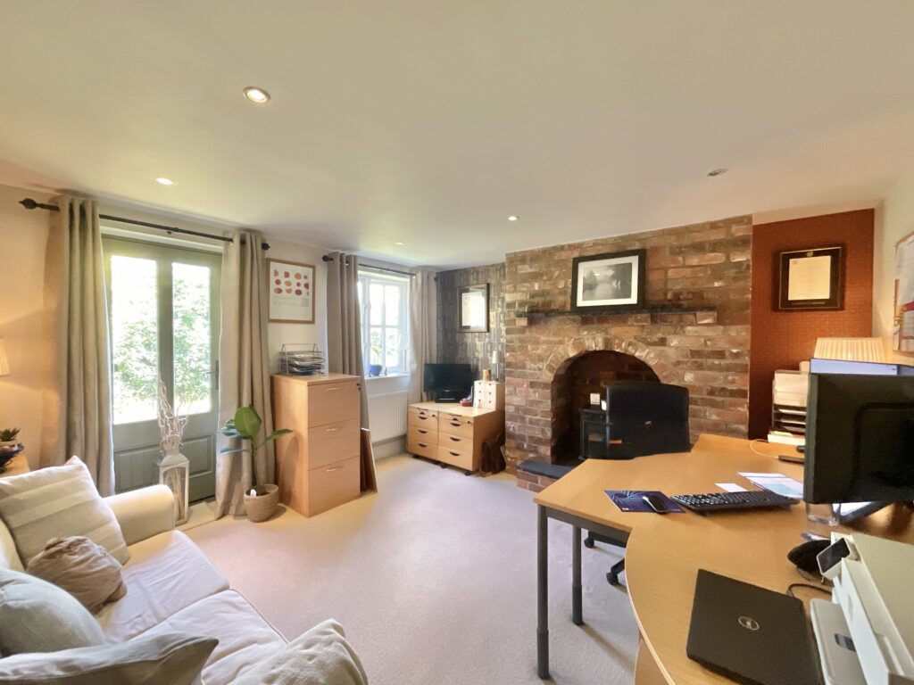 Woore Road, Buerton, CW3