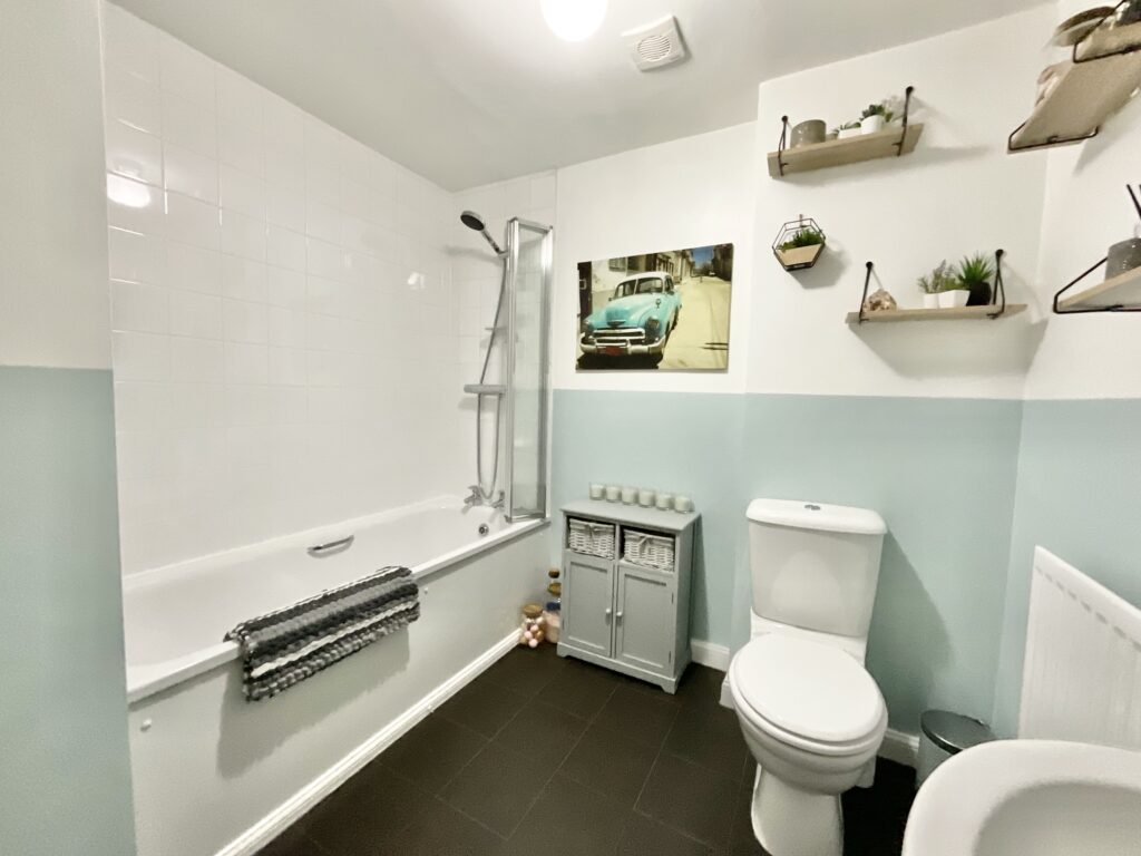 Blackthorn Close, Edleston, CW5