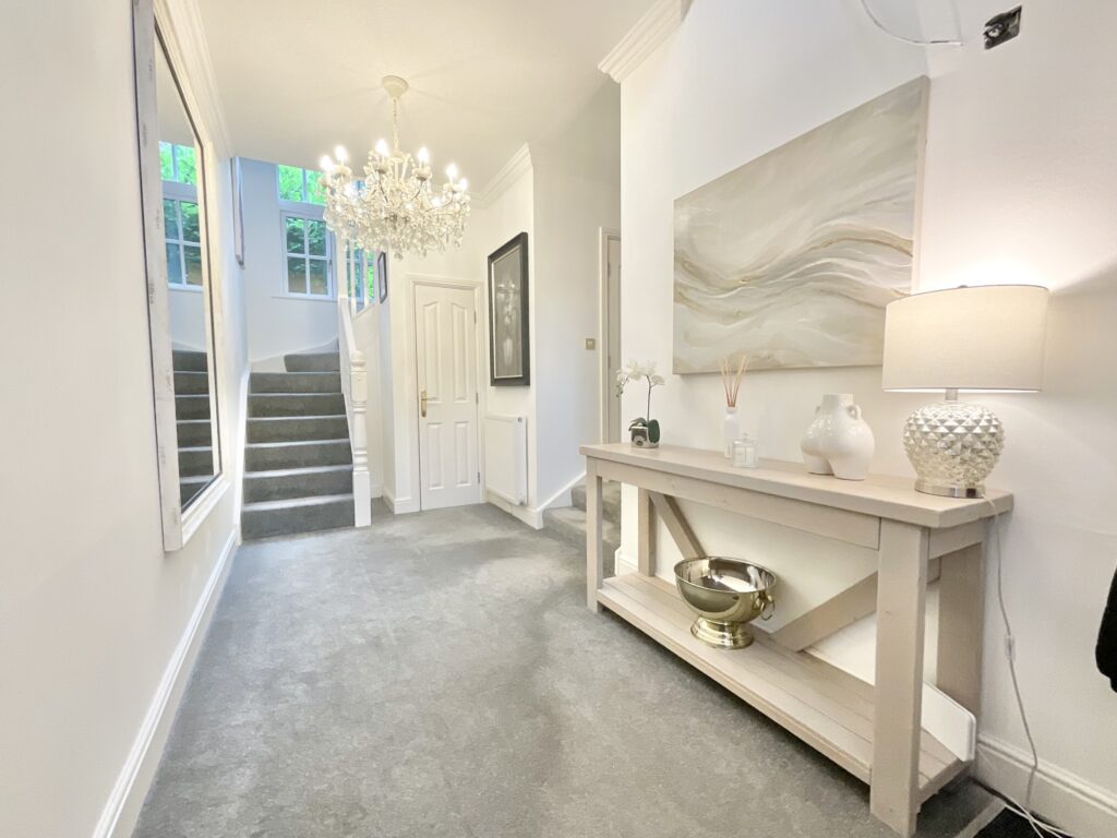 Richmond Close, Weston, CW2