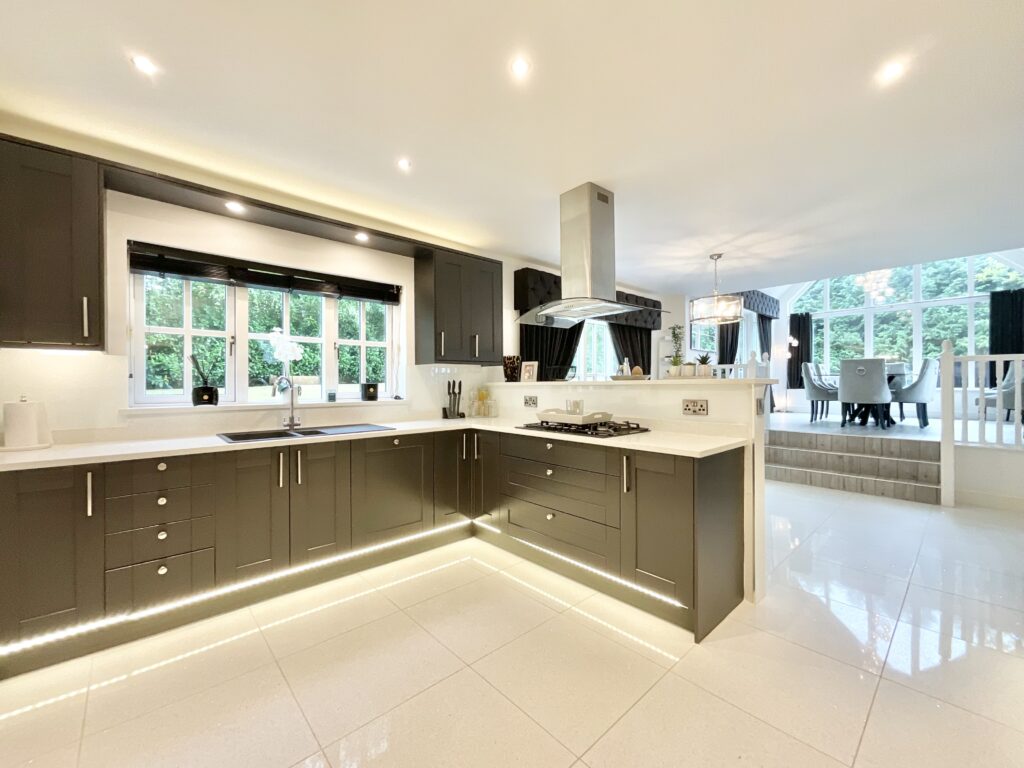 Richmond Close, Weston, CW2