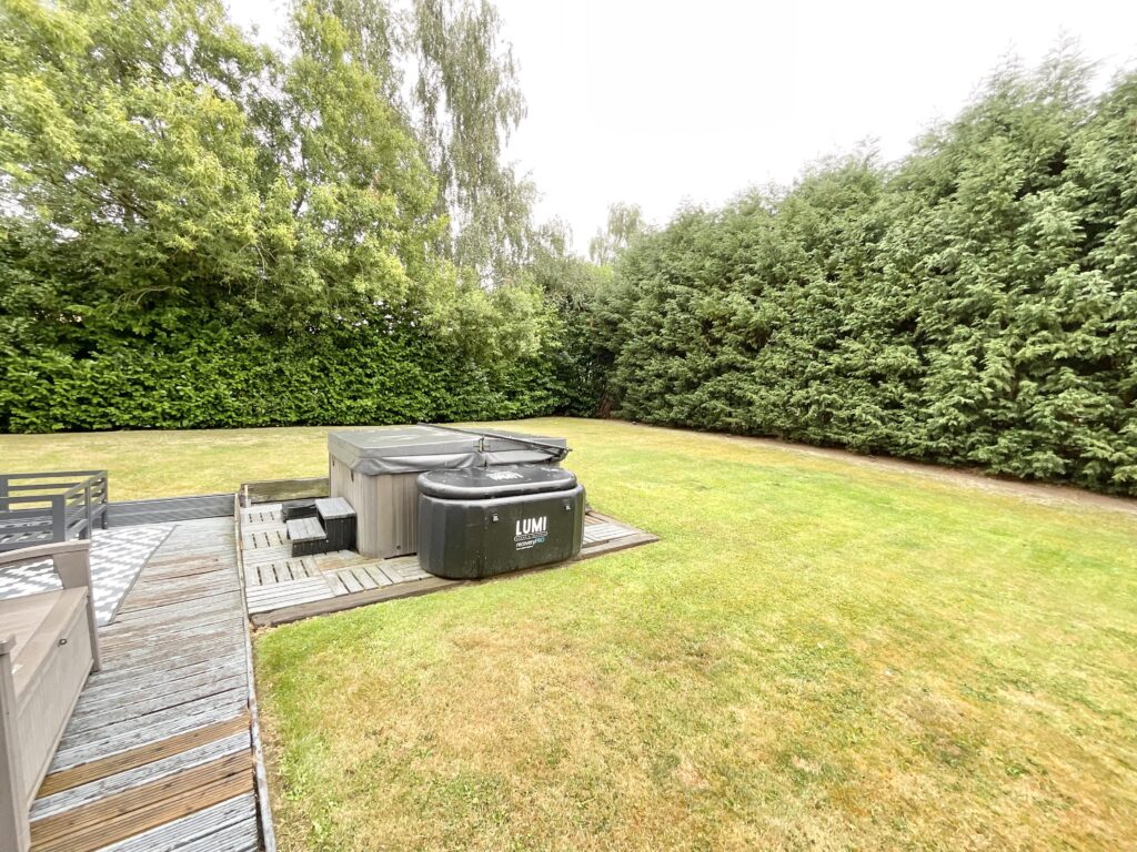 Richmond Close, Weston, CW2