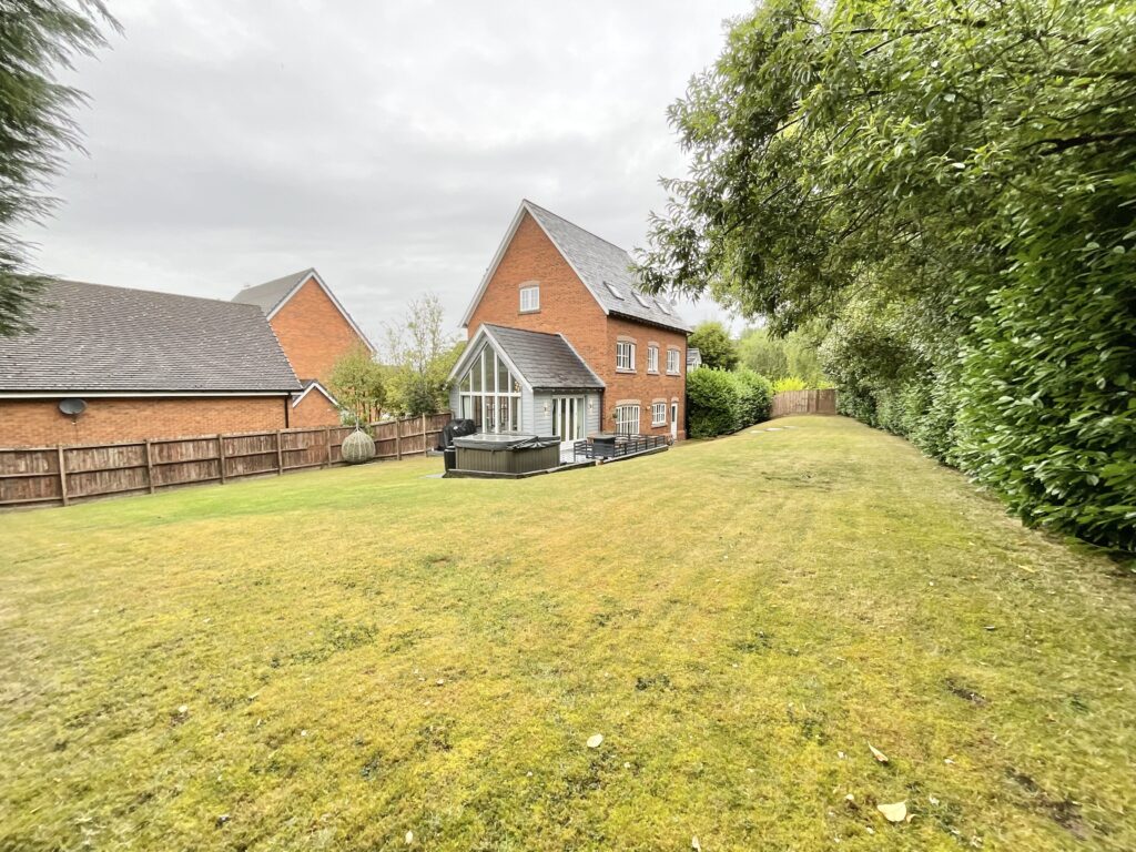 Richmond Close, Weston, CW2