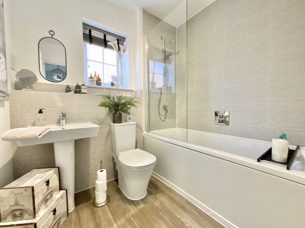 Stagecoach Way, Eccleshall, ST21