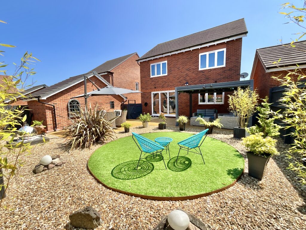 Stagecoach Way, Eccleshall, ST21