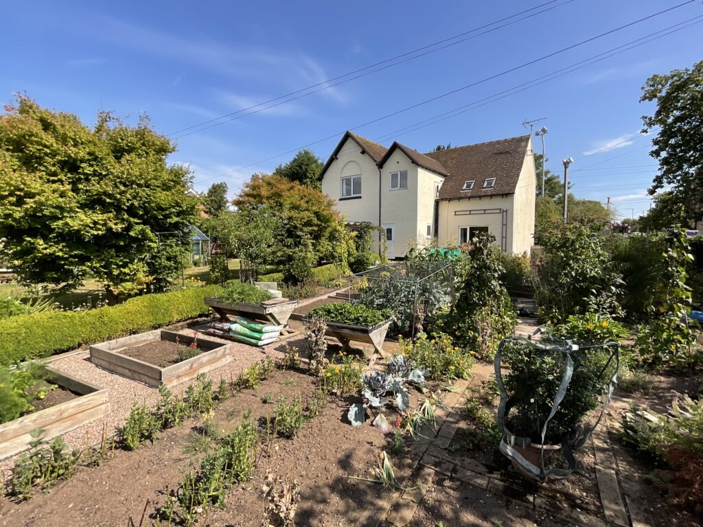 Uttoxeter Road, Stone, ST15