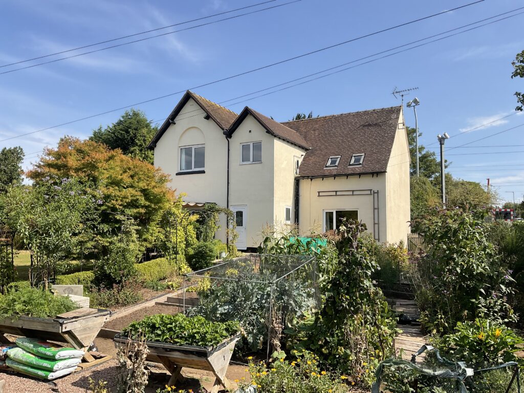 Uttoxeter Road, Stone, ST15