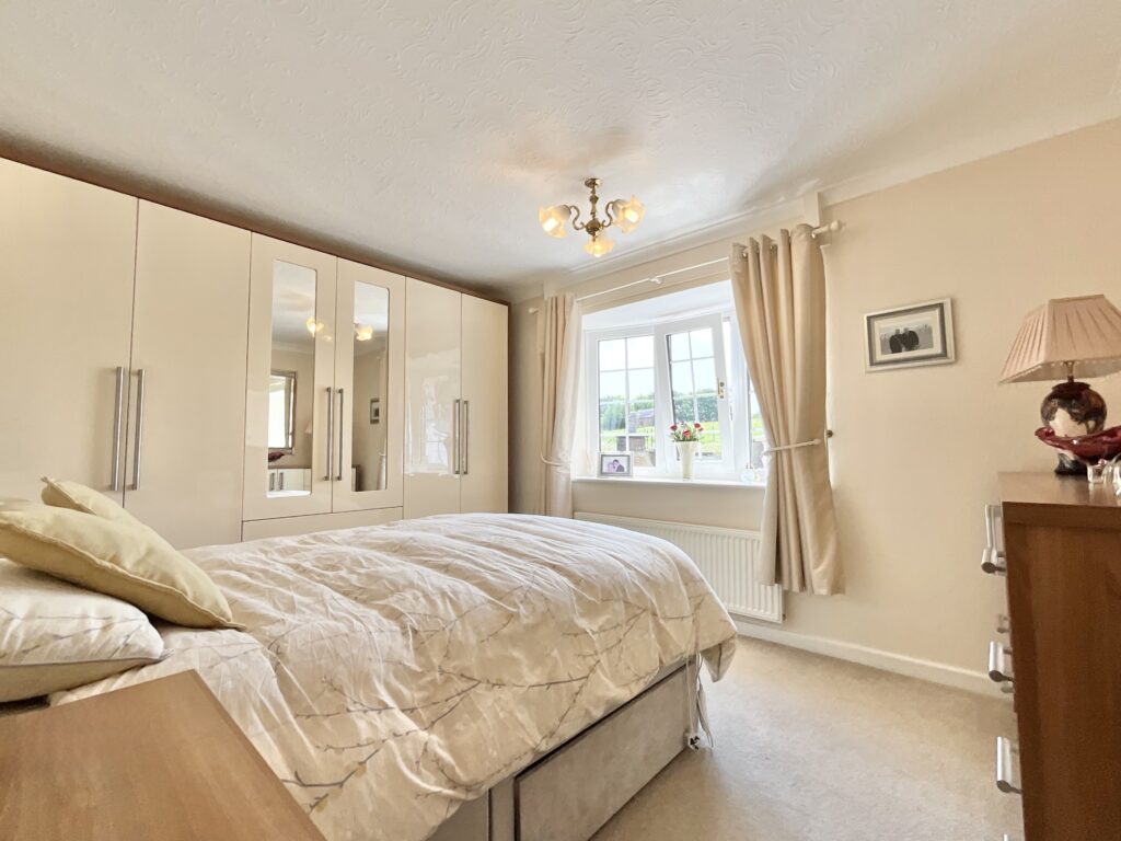 Meadow Way, Tean, ST10