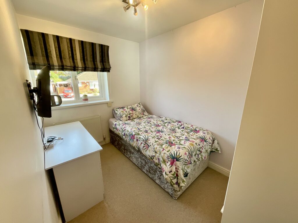 Churchill Avenue, Stoke-On-Trent, ST4