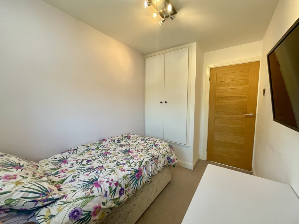 Churchill Avenue, Stoke-On-Trent, ST4