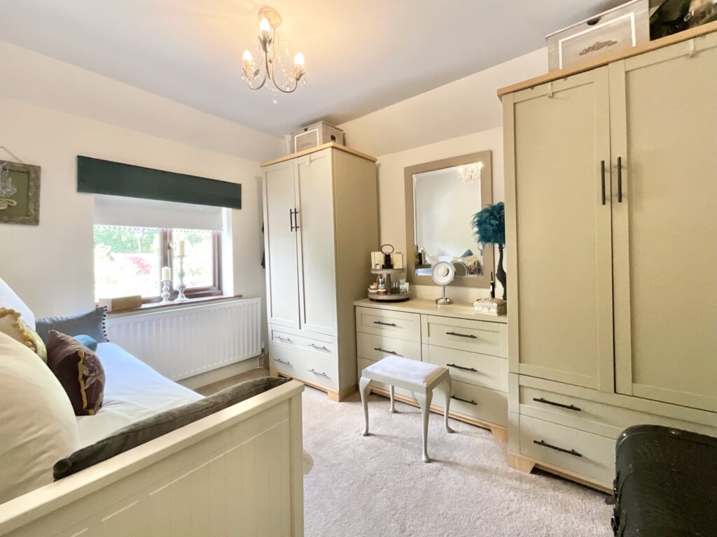 Oakamoor Road, Cheadle, ST10