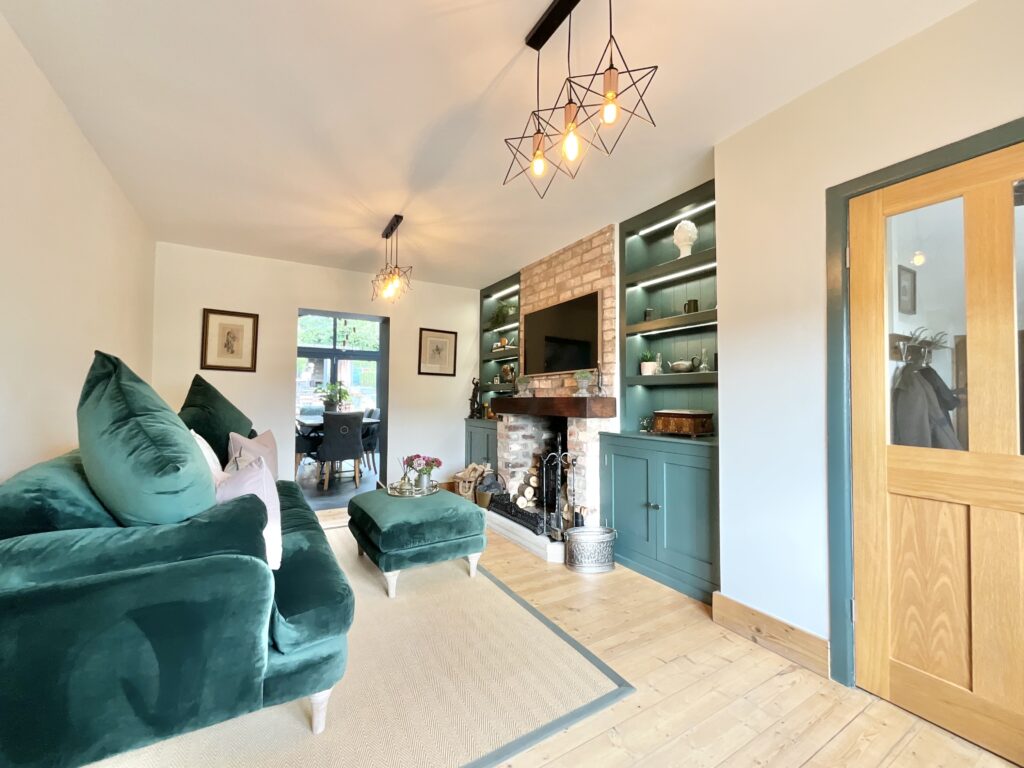 Oakamoor Road, Cheadle, ST10