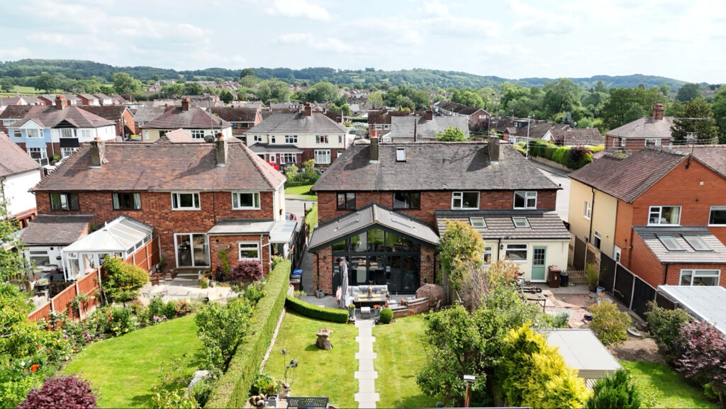 Oakamoor Road, Cheadle, ST10