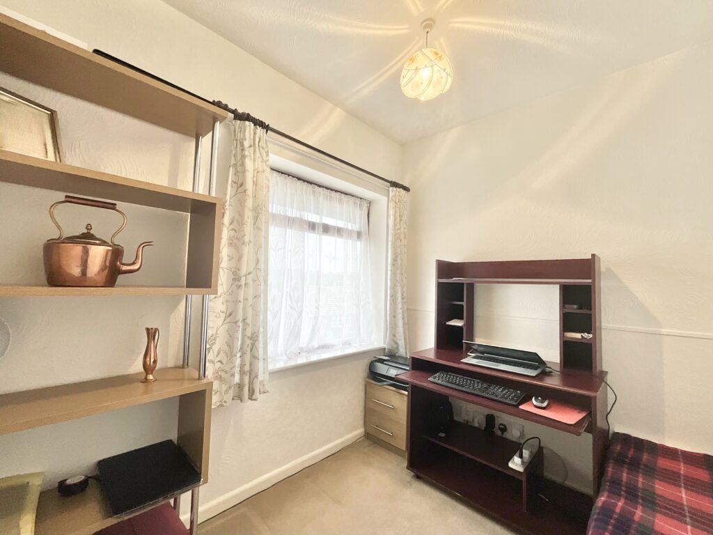 Stratford Close, Forsbrook, ST11