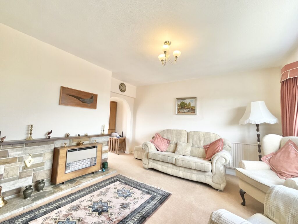 Stratford Close, Forsbrook, ST11