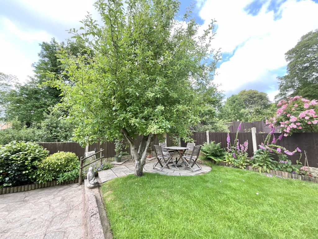 Stratford Close, Forsbrook, ST11