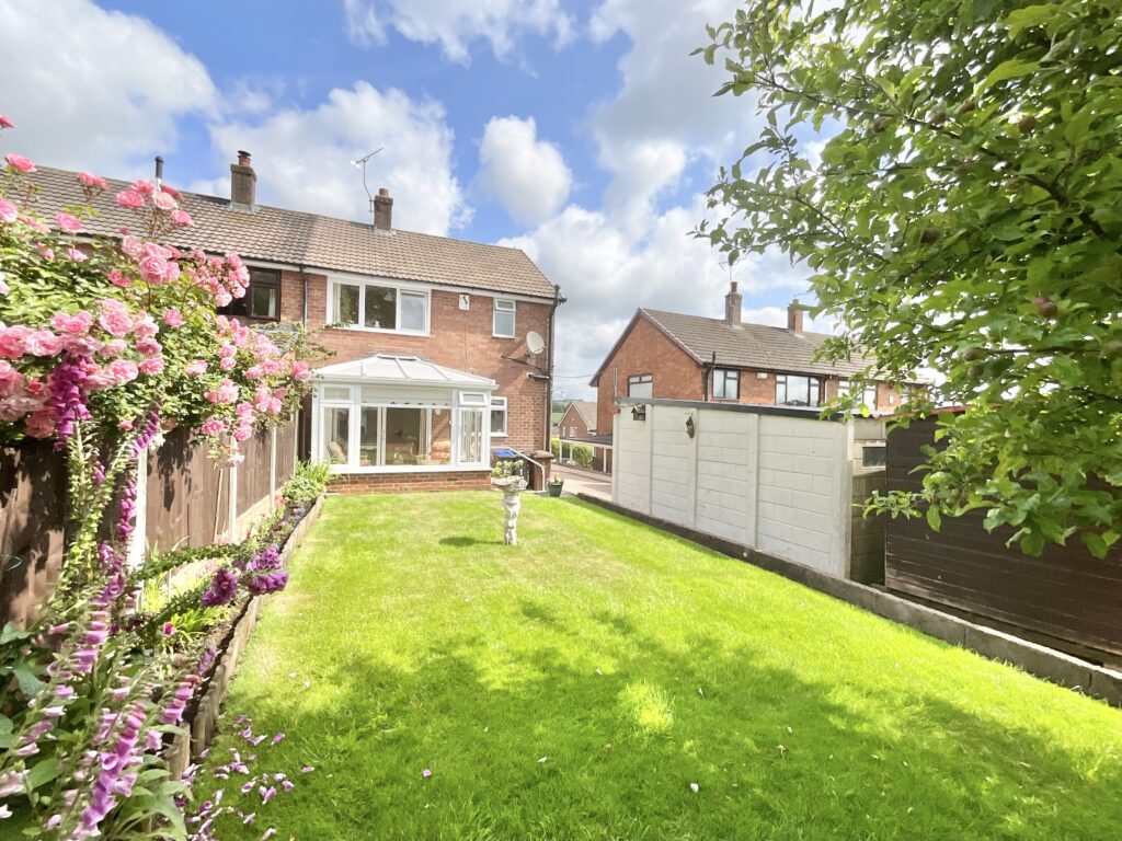 Stratford Close, Forsbrook, ST11
