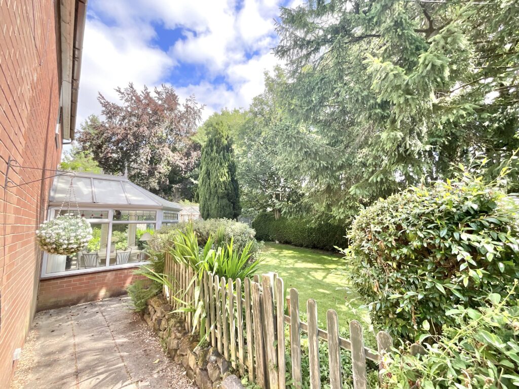 Brookside, Cheadle Road, Draycott