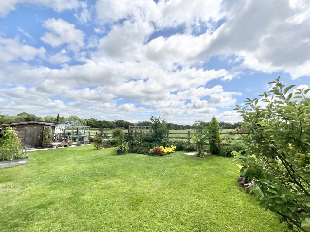 Godley Lane, Dilhorne, ST10