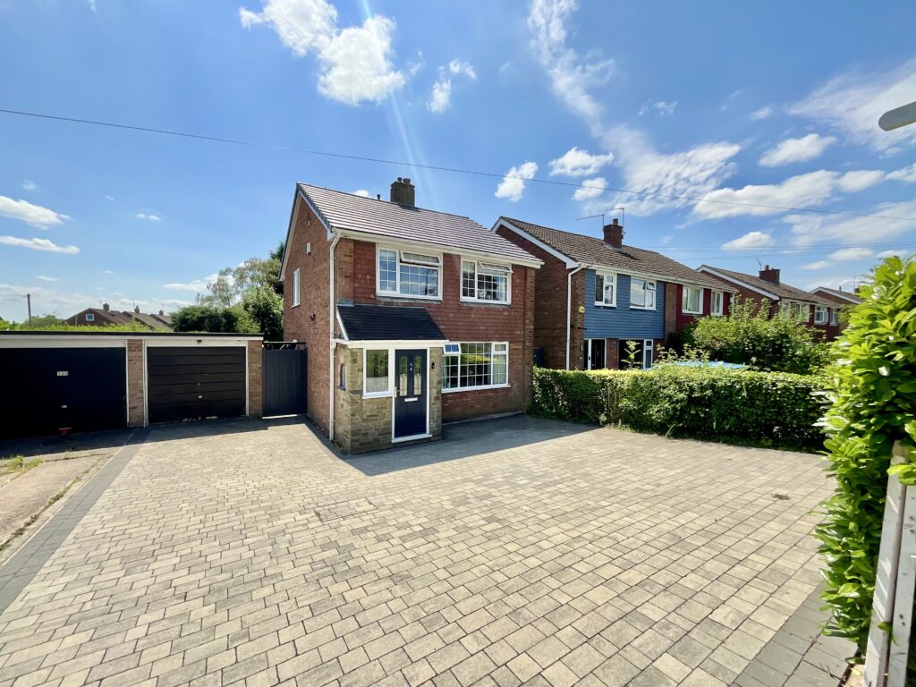 Seabridge Lane, Newcastle, ST5